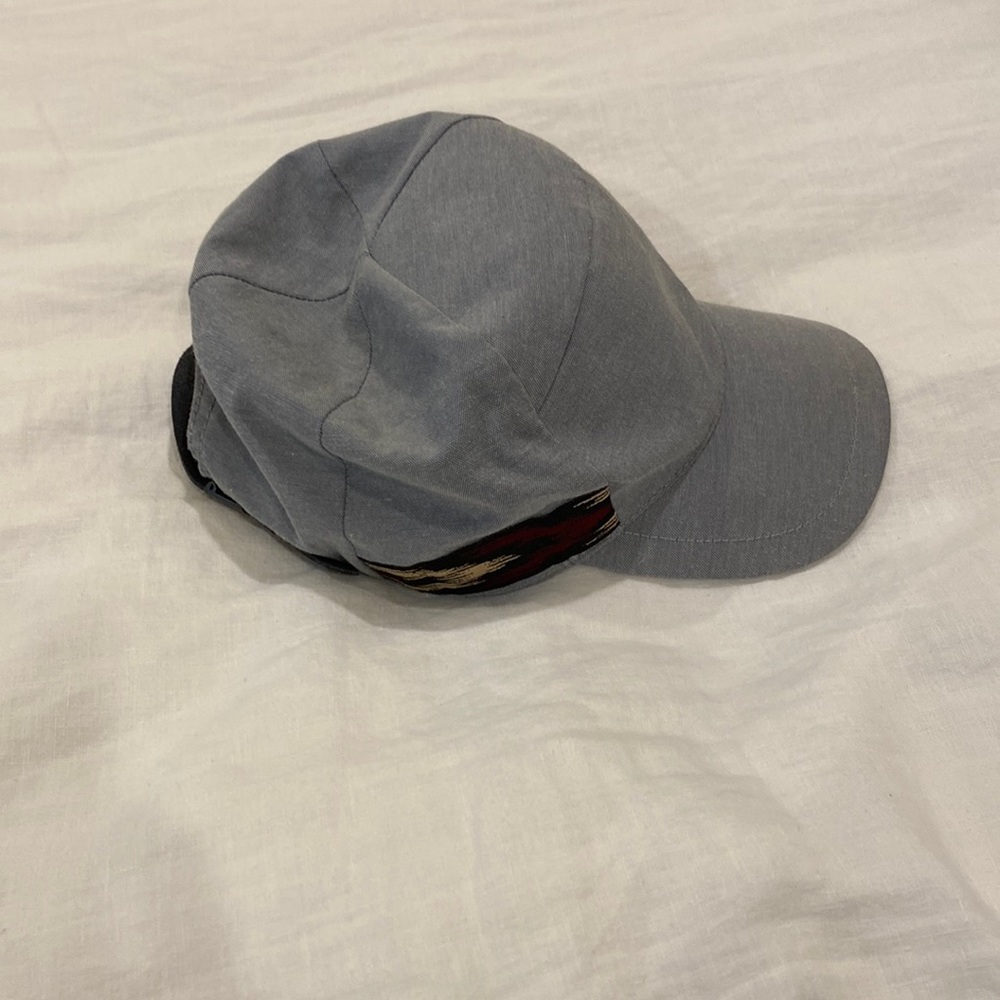 1991; hat